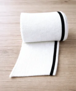 Çizgili kol ribanası beyaz zemin siyah çizgili triko dokuma model